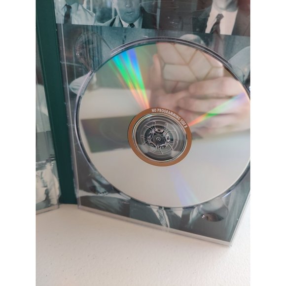 The West Wing: The Complete First 1999, Third 2002, & Seventh 2006 Seasons DVD - Picture 10 of 12